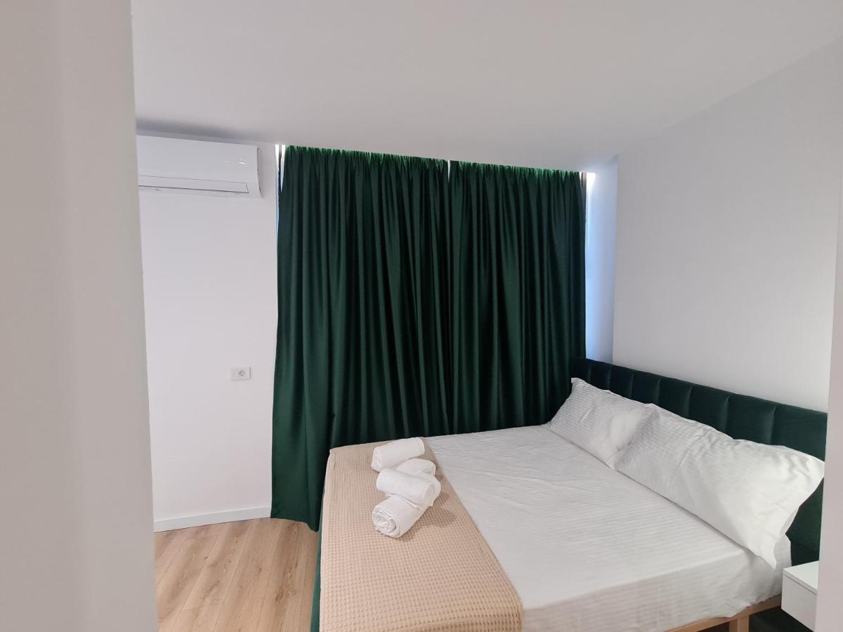 Am Luxury Apartment Tirana Bagian luar foto