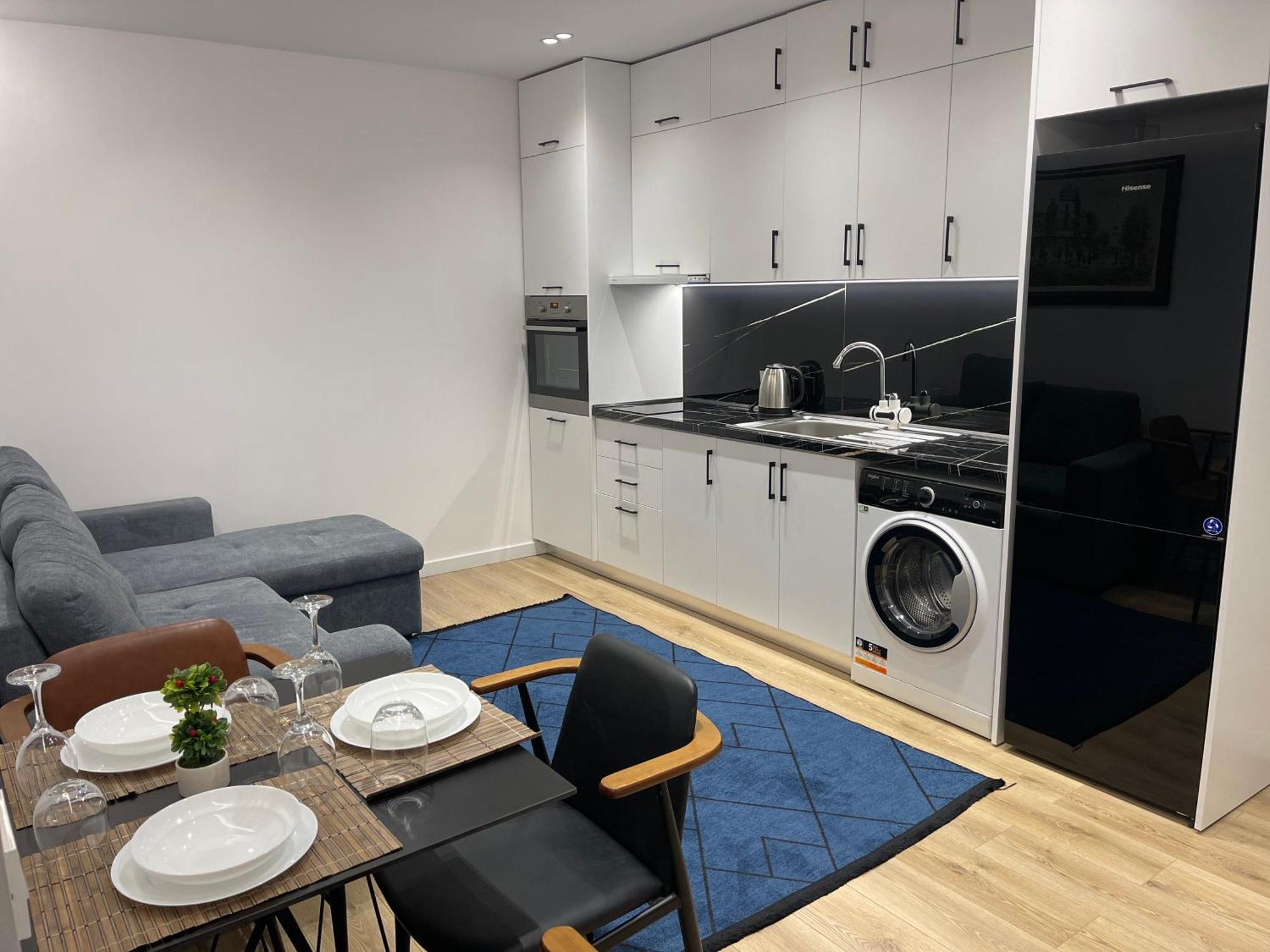 Am Luxury Apartment Tirana Bagian luar foto